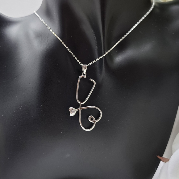 ♥️ STETHOSCOPE STERLING SILVER NECKLACE - Picture 2 of 4